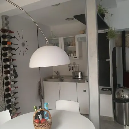 Landscape Benveniste بيت للعطل *